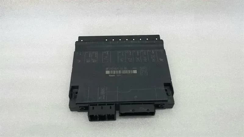 Mercedes S-Class W220 Right Seat Module A2208203285 Seat Control Unit Right