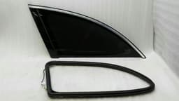 MERCEDES-BENZ Mercedes R Class W251 1/4 Glass A2516700850 Door Window 1/4 Rear Right Dark Tint — thumbnail 4