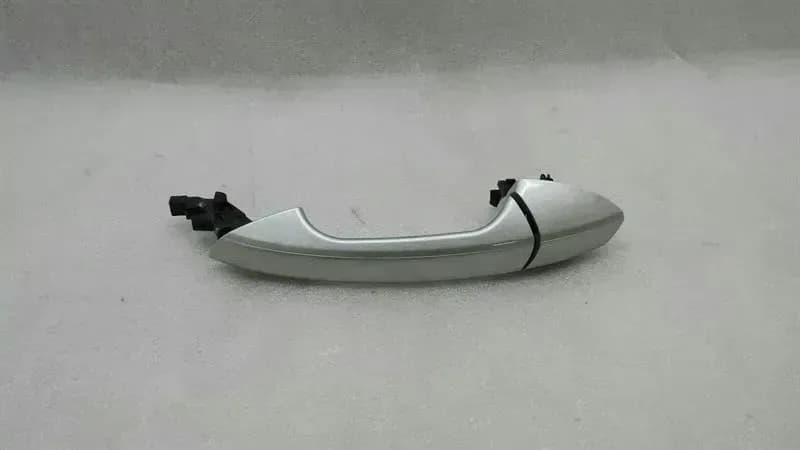Mercedes E Class W212 door handle rear left A2047600170 RLH door handle