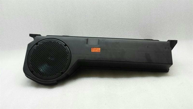 Mercedes R Class W251 Subwoofer A2518200002 Bassbox Logic7 L7 HK Speaker