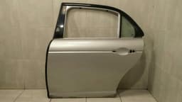 JAGUAR JAGUAR XJ X350 X358 Left Rear Door XJ Rear Left — thumbnail 3