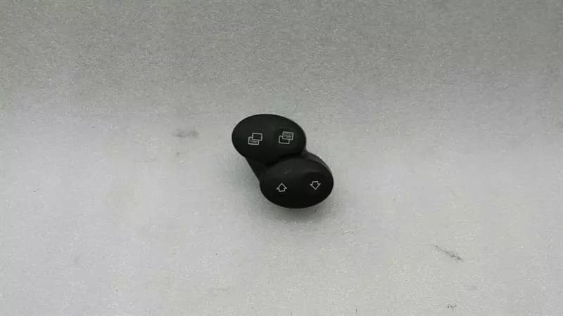 Mercedes SL R230 Steering Wheel Switch A2308202310 Steering Wheel Switch MFL