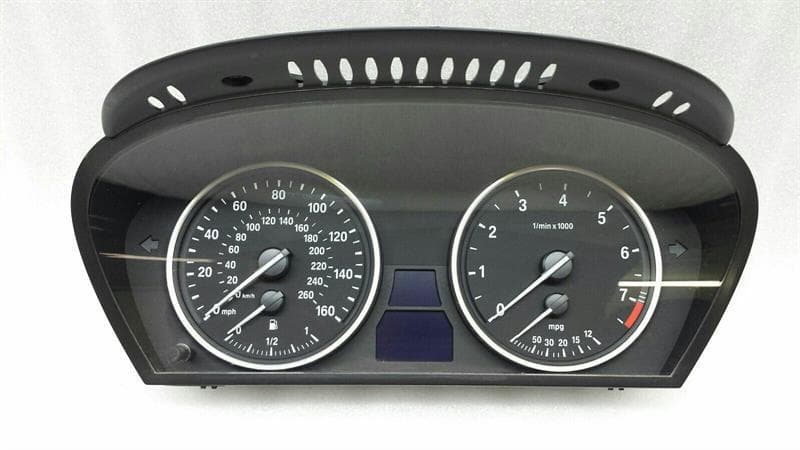 BMW BMW 5 Series E60 535i Speedo Clocks MPH 9194887 Speedometer