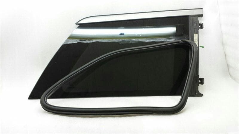 MERCEDES-BENZ Mercedes GL X164 Right Rear 1/4 Glass A1646702250 Door Glass 1/4 Rear Right