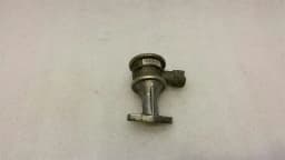 BMW BMW 5 Series E60 AGR flue gas recirculation right 7837096 right EGR valve M5 S85 M6 E63 — thumbnail 1