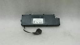 JAGUAR Jaguar S-type antenna amplifier booster 2R83-18C847-AC antenna amplifier — thumbnail 1