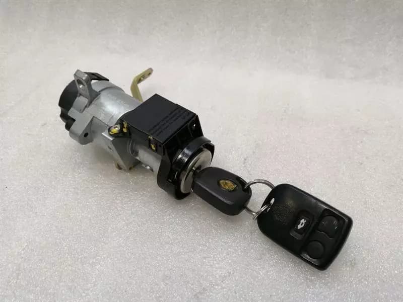 JAGUAR JAGUAR S-type Ignition Lock XR83-15K601-BA Ignition Lock 1999-2002