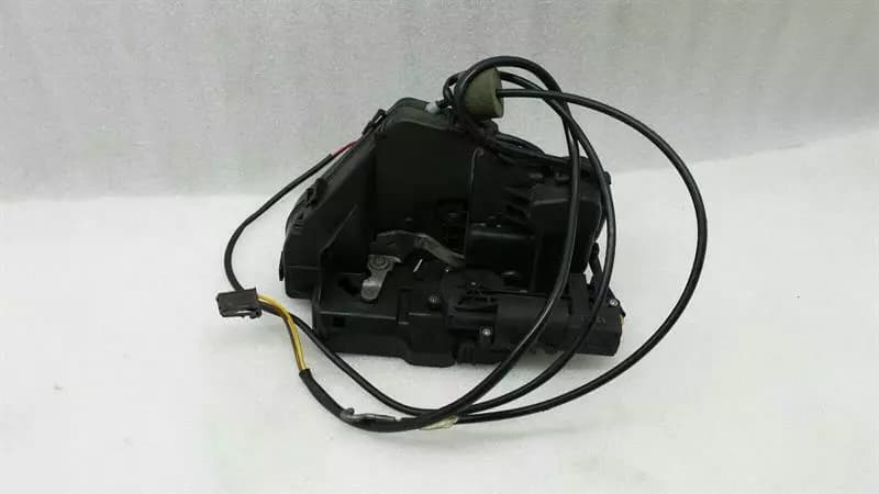 Mercedes E Class W211 Door Lock Re A2117301235 Rear Door Lock KEYLESS GO