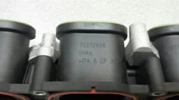 AUDI Audi RS5 8T intake manifold intake manifold left 70372608 intake manifold left V8 — thumbnail 9