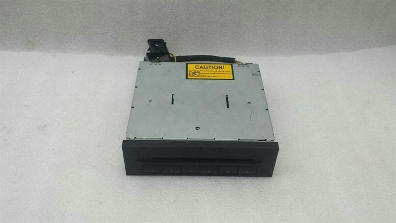 MERCEDES E CLASS UNKNOWN CD CHANGER A2118706189 CD CHANGER SPARES OR REPAIR