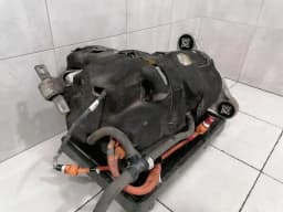 TESLA 2017 TESLA MODEL S 90D DRIVE UNIT 1035300-00-E ELECTRIC MOTOR FRONT FRONT — thumbnail 2