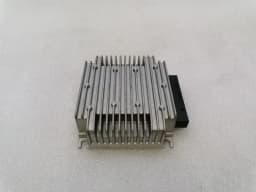 TESLA Tesla Model S 90D Audio Amplifier 1000350-001-09 Amp — thumbnail 1