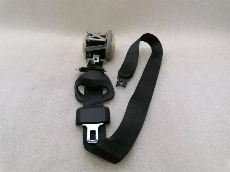 TESLA Tesla Model S 90D Right Front Seatbelt 1028386-03-B Seat Belt Strap Front