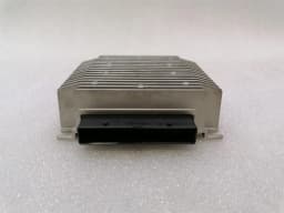 TESLA Tesla Model S 90D Audio Amplifier 1000350-001-09 Amp — thumbnail 2