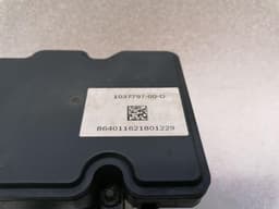 TESLA TESLA MODEL S 90D A.B.S Pump 1037797-00-D ABS Pump HYDRAULIC BLOCK — thumbnail 2