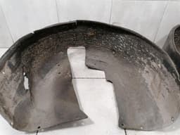 TESLA Tesla Model S 90D Wheel Arch Liner Rear 1067006-00-A Rear Wheel Arch Cover — thumbnail 6