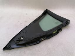 TESLA Tesla Model S 90D Left Rear Quarter Glass 1051820-99-A Door Window 1⁄4 Rear Left — thumbnail 4