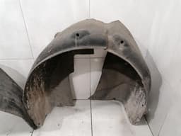 TESLA Tesla Model S 90D Wheel Arch Liner Rear 1067006-00-A Rear Wheel Arch Cover — thumbnail 2