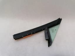 TESLA Tesla Model S 90D Left Front 1/4 Glass 1821299-00-A Door Panel 1/4 Front Left — thumbnail 5