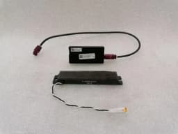 TESLA Tesla Model S 90D Aerial / Antenna 1037353-00-A Antenna X-12069-001R1 — thumbnail 1