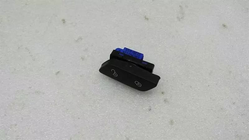 VW Volkswagen Scirocco door lock switch 1Q0962126B central locking switch