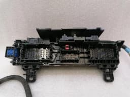 TESLA Tesla Model S 90D Fuse Box 1034405-00-E Fuse Box — thumbnail 9