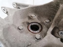 TESLA Tesla Model S 90D Left Rear Hub 1042506-00-B Wheel Bearing Housing Rear Left — thumbnail 5