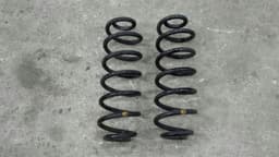 AUDI Audi Q5 R8 Coil spring rear 8R0511115AL Fahrwerksfeder feder Hinterachse L + R — thumbnail 1