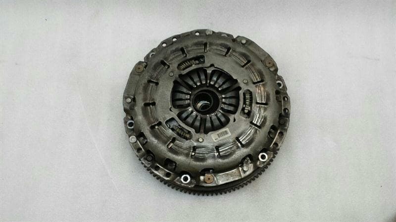 BMW Z4 E85 E86 Flywheel + Clutch basket 7569974 Clutch Kit Flywheel