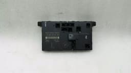 MERCEDES-BENZ Mercedes CLS W219 front left door module A2198200626 door control unit left — thumbnail 4