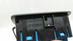 MERCEDES-BENZ Mercedes GL X164 right rear seat switch A1648707010 seat switch rear right — thumbnail 4