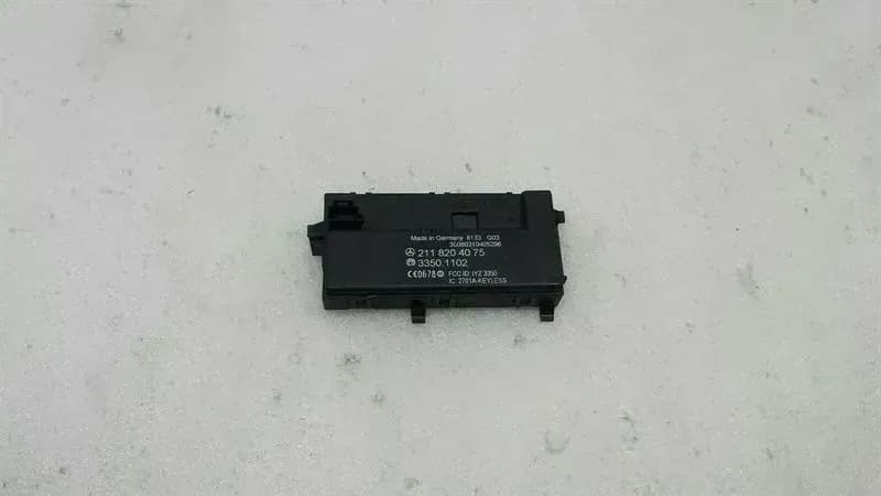 MERCEDES-BENZ Mercedes CLS W219 W211 Keyless Go Antenna A2118204075 Keyless Go Control Unit