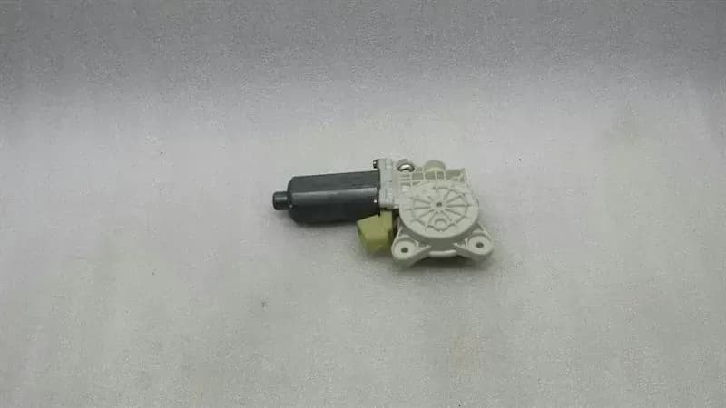 MERCEDES-BENZ Mercedes CLK W209 RLH door window engine A2308201042 power window motor