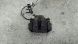 MERCEDES-BENZ 2004 MERCEDES CLK FRONT LEFT BRAKE CALIPER A0034202383 BRAKE CALIPER — thumbnail 1