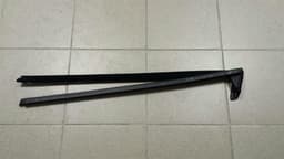 MERCEDES-BENZ Mercedes CLK W209 Left Body Seal A2096700138 Bar Left — thumbnail 4