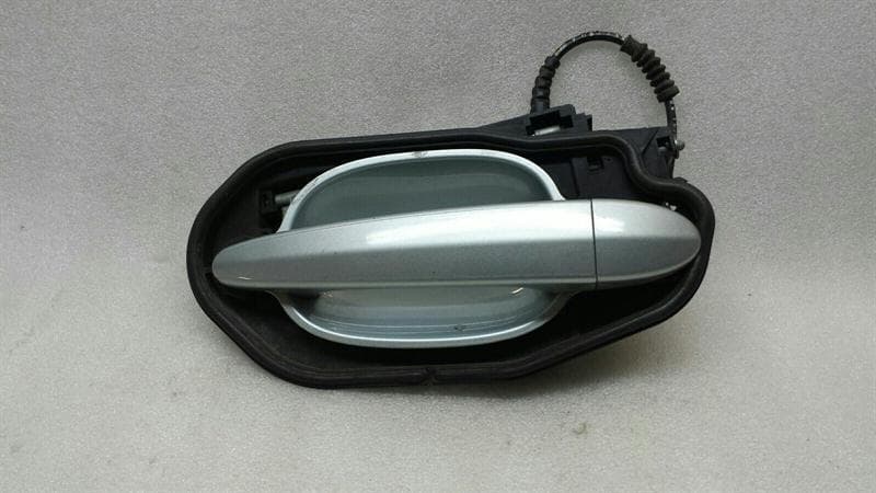 BMW BMW 5 Series E61 RHD Front Left Handle 7199555 Right Hand Drive
