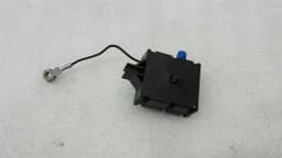 BMW BMW 3 series E46 aerial antenna 65256912824 antenna amplifier vet amplifier — thumbnail 2
