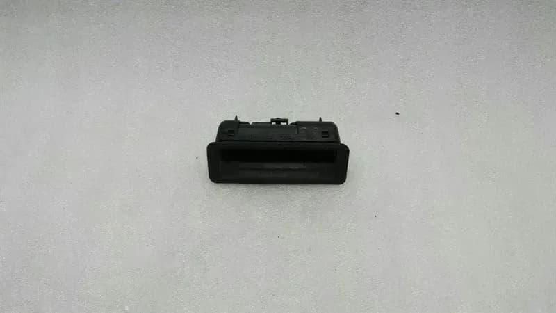 BMW 5 Series E61 Boat Lid Switch 7118158 Tailgate Switch