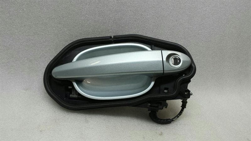 BMW BMW 5 Series E61 RHD front right handle 7191616 right handlebar