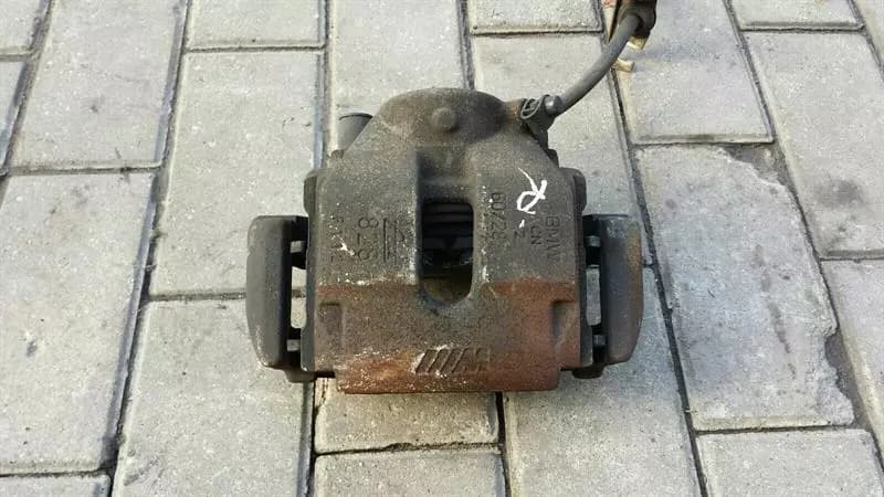 BMW BMW 3 series E46 M3 front right calliper 34112282618 caliper front right