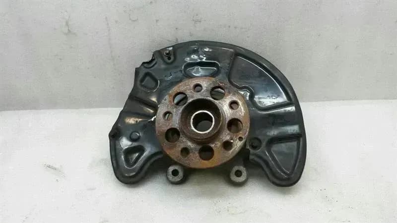 Mercedes E Class Unknown Left Front Hub A2123321701 Wheel Bearing Housing Front Left