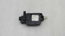 JAGUAR JAGUAR XJ X350 X358 Fuel Cap Actuator C2C4240 Fuel Flap Actuator — thumbnail 1