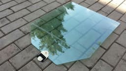 LAND ROVER Range Rover Sport L320 left rear door glass CVB500210 door window rear left — thumbnail 1