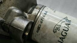 JAGUAR Jaguar XJ X350 X358 oil filter housing 2W93-6A644-AC oil cooler holder 4.2 V8 — thumbnail 9