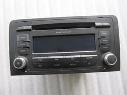 AUDI Audi S3 A3 CD Player Radio CD Concert 8P0035186G — thumbnail 1