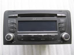 AUDI Audi S3 A3 CD Player Radio CD Concert 8P0035186G — thumbnail 2