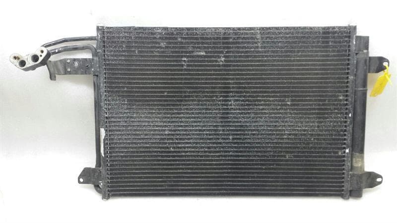 AUDI Audi S3 A3 TT Golf 5V Capacitor Air Conditioning Cooler 1K0820411P A/C Condenser