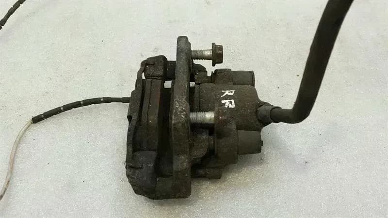 BMW BMW Z4 E85 E46 Right Rear Caliper 6758128 Brake Caliper Rear Right