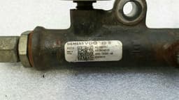 JAGUAR JAGUAR XJ X350 X358 Fuel Rail 4R8Q-9D280-AB Injection Strip Pipe Distributor 2.7D — thumbnail 3