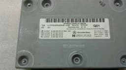 MERCEDES-BENZ Mercedes SL R230 Multimedia Control Unit A2049000300 Multimedia Interface Module — thumbnail 5